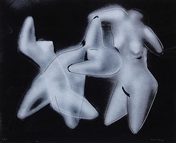  Man Ray - Les Trois Nus