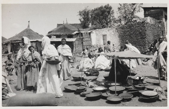   - Sammlung mit ca. 3.000 Orig. Fotografien Abessinien, mit Korrespondenz. - 