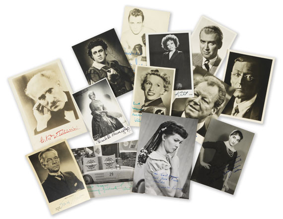 Autogramm-Sammlung - Sammlung von Autogrammkarten und Porträtfotos